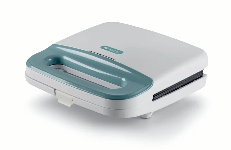 compact sandwich maker for breakfast delights